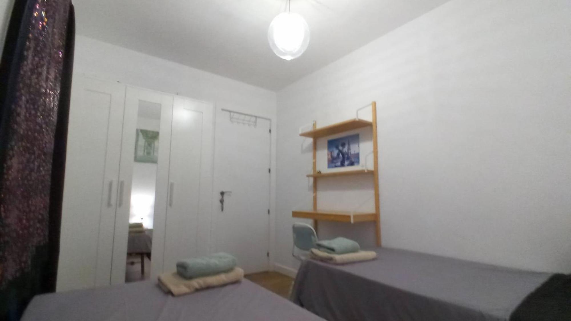 Roberta'S Guest House Севилья Экстерьер фото